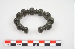 Foto von Bronzebuckelarmreif (NHMW-PRAE-025759)